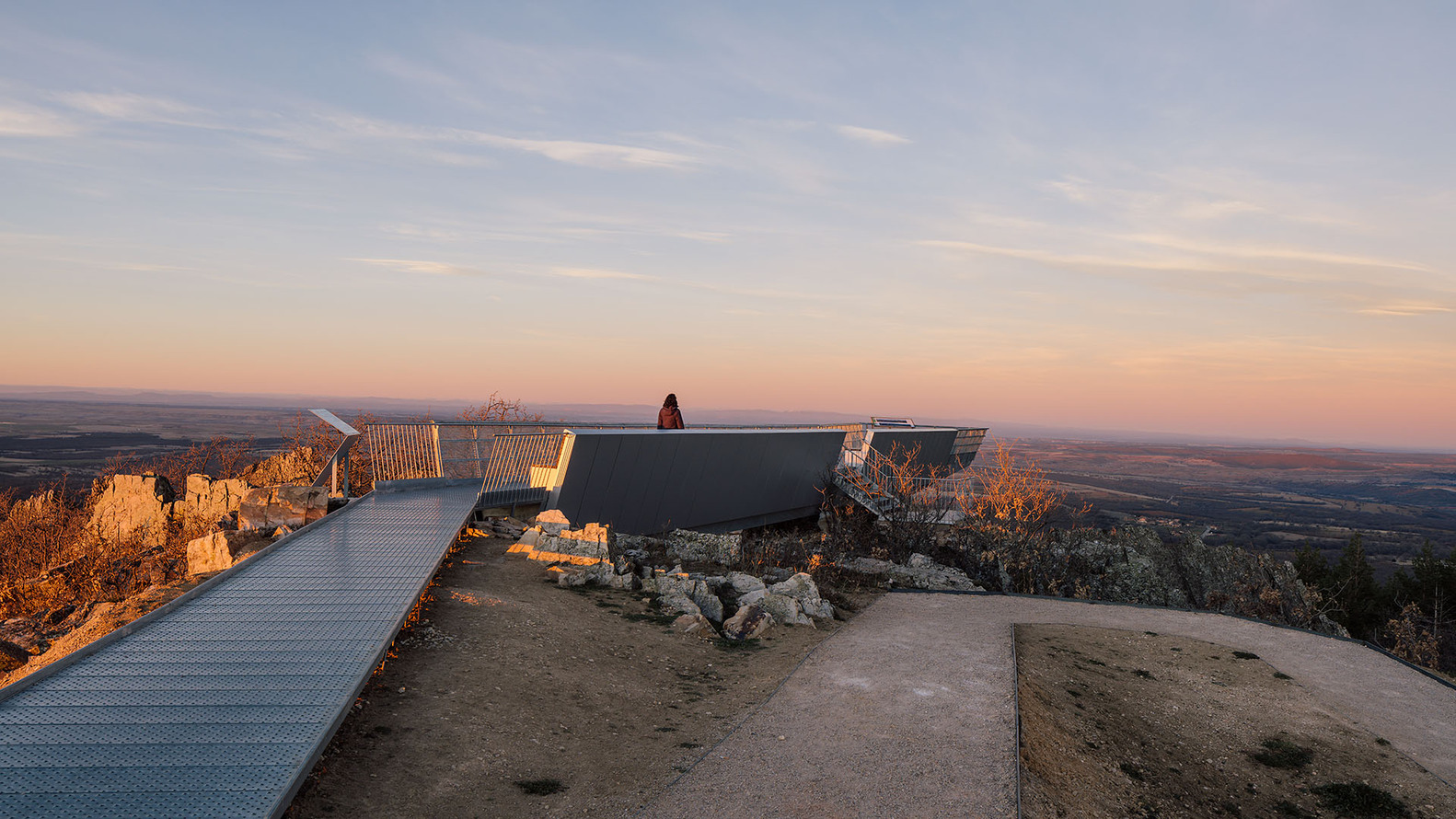 Peñas Llanas 观景台改造丨西班牙卡斯蒂利亚丨Lopez Lopez-23