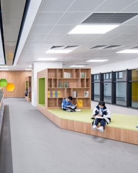 华中师范大学附属龙园学校 | 绿色校园，互动空间