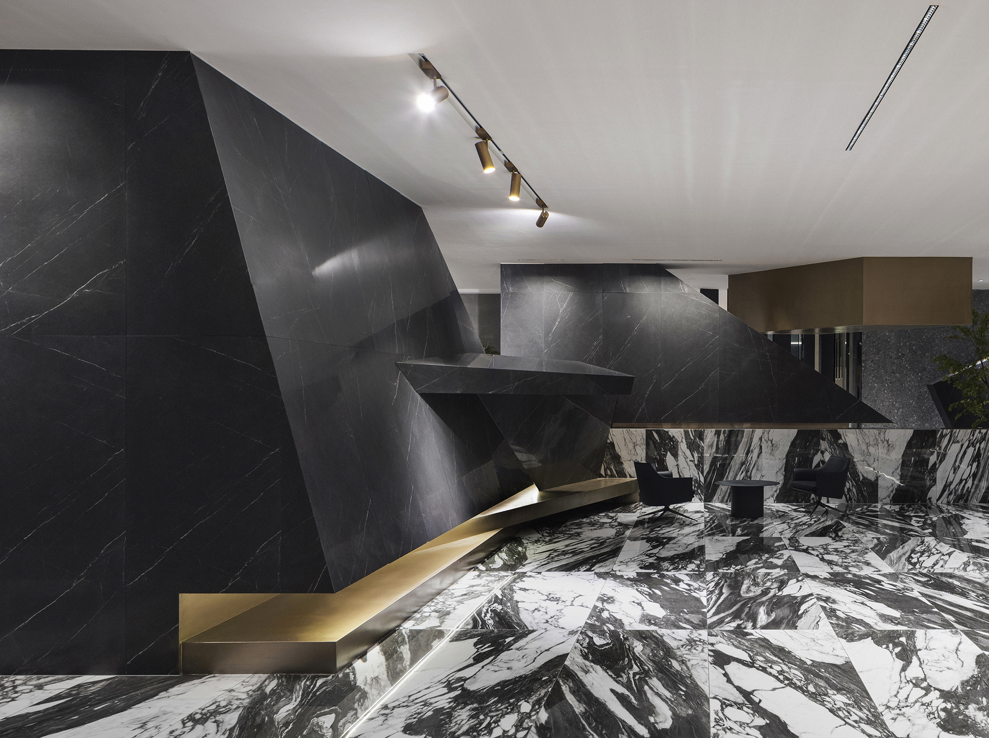 陶瓷瓷砖概念展示店的园林空间设计-14