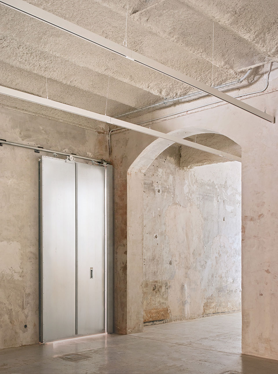 巴塞罗那Mayoral画廊丨西班牙巴塞罗那丨Jorge Vidal Studio-21