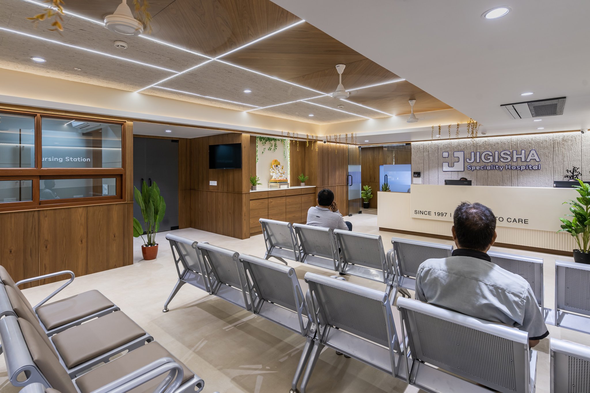 Modern Hospital Interior Design In Ahmedabad-23