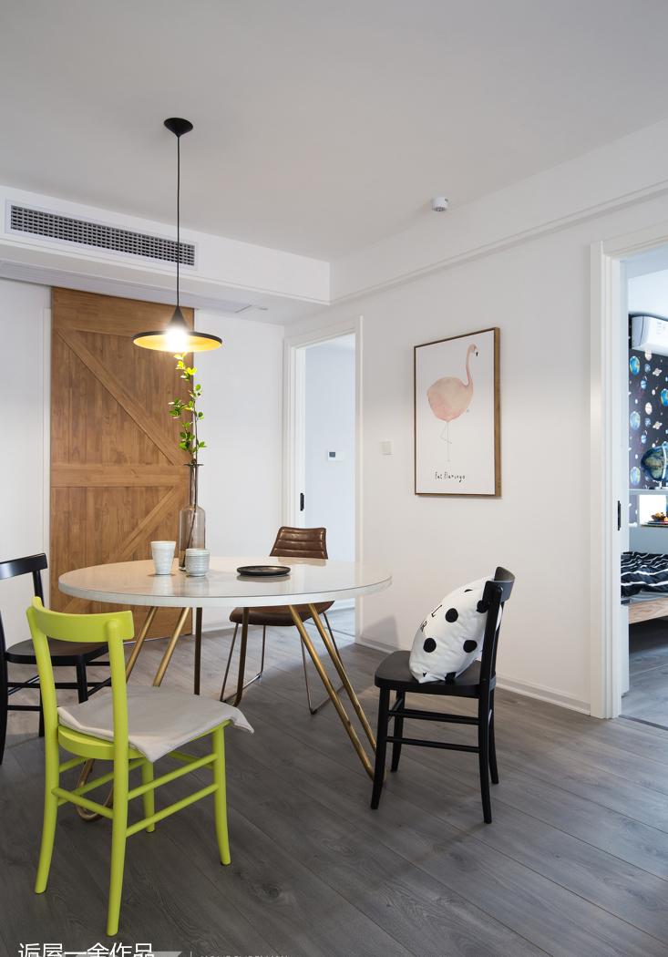 武汉家庭亲子空间设计 | 色彩斑斓的北欧风-25