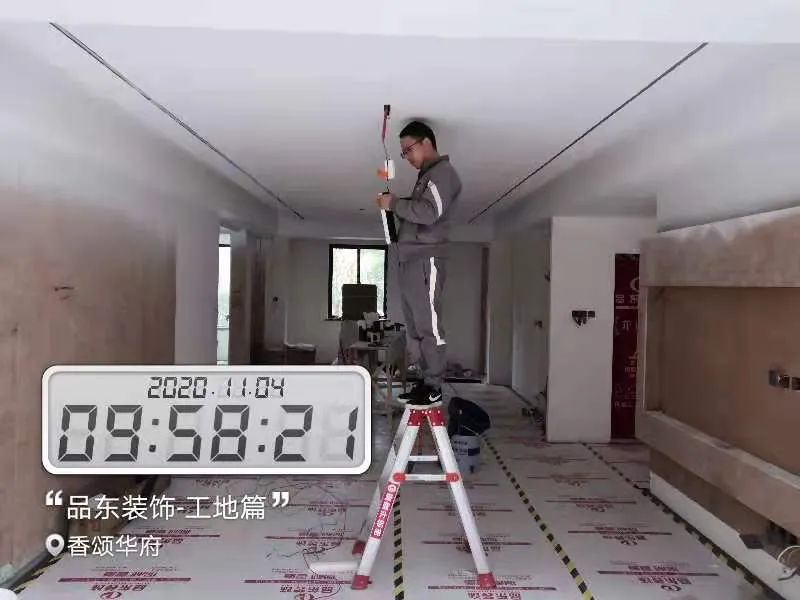 现代简约风格的艺术生活空间丨中国台州丨品东装饰-67