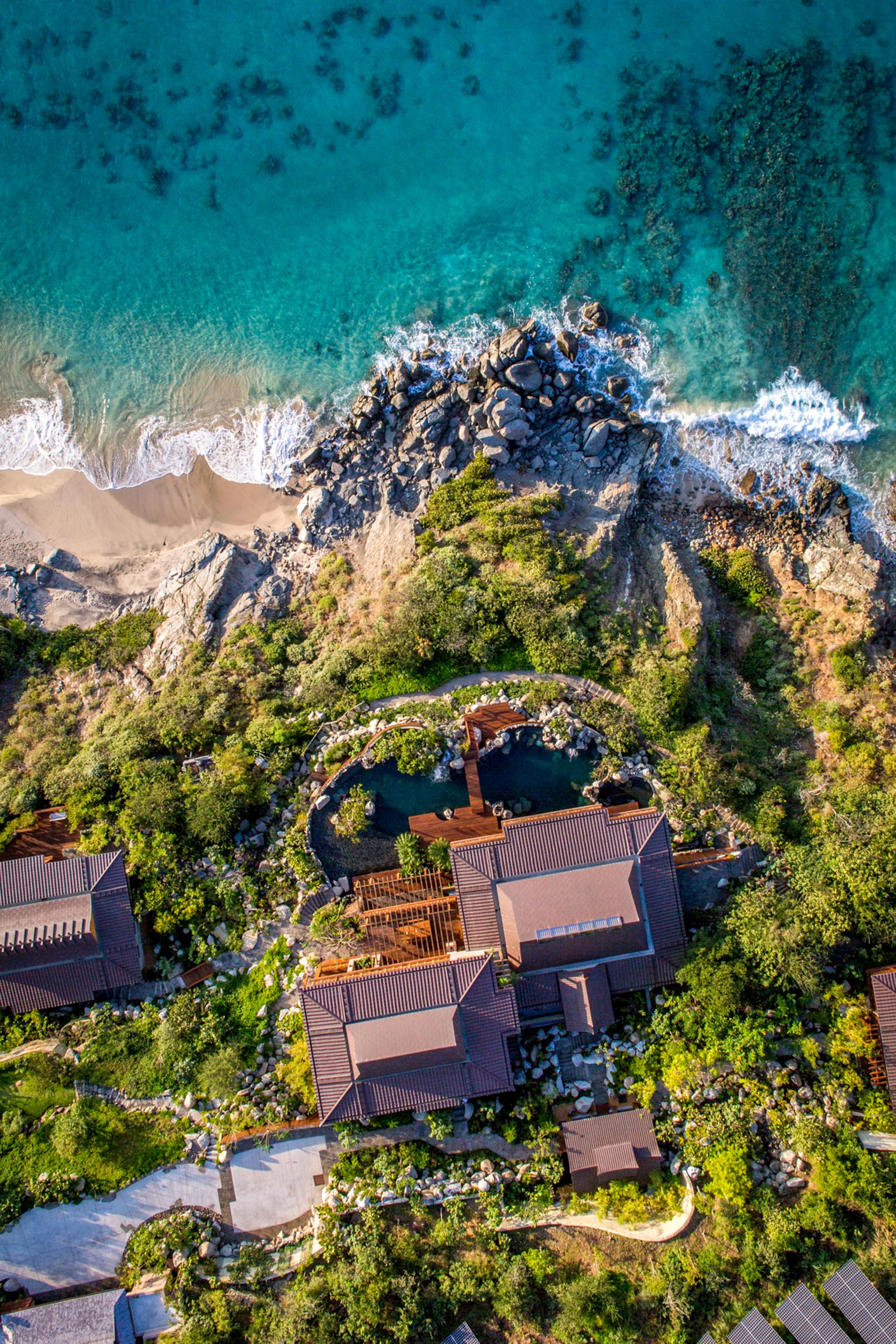 Kurisu International-10