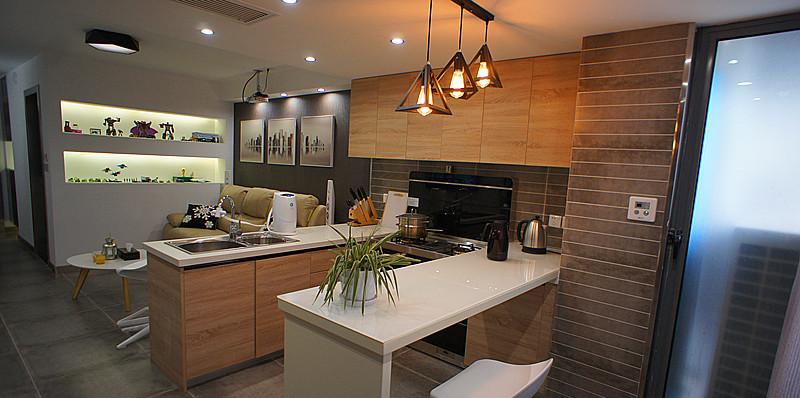 北欧简约风小户型设计 | 原木色与白色文化石的完美搭配-5