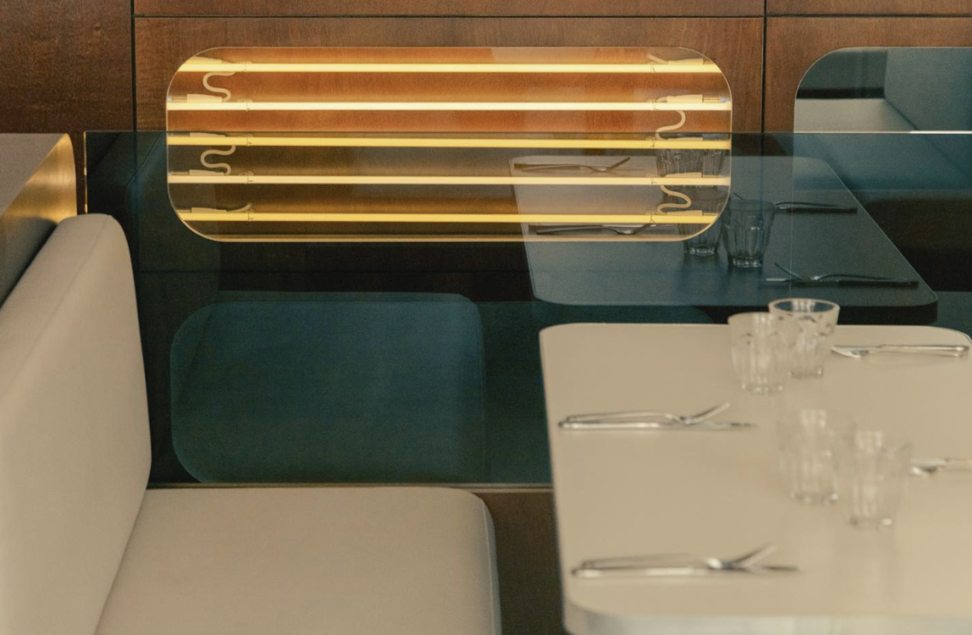 PNY Burger Chain 汉堡连锁店设计丨法国丨Rudy Guénaire,Graffi Rathamohan-26