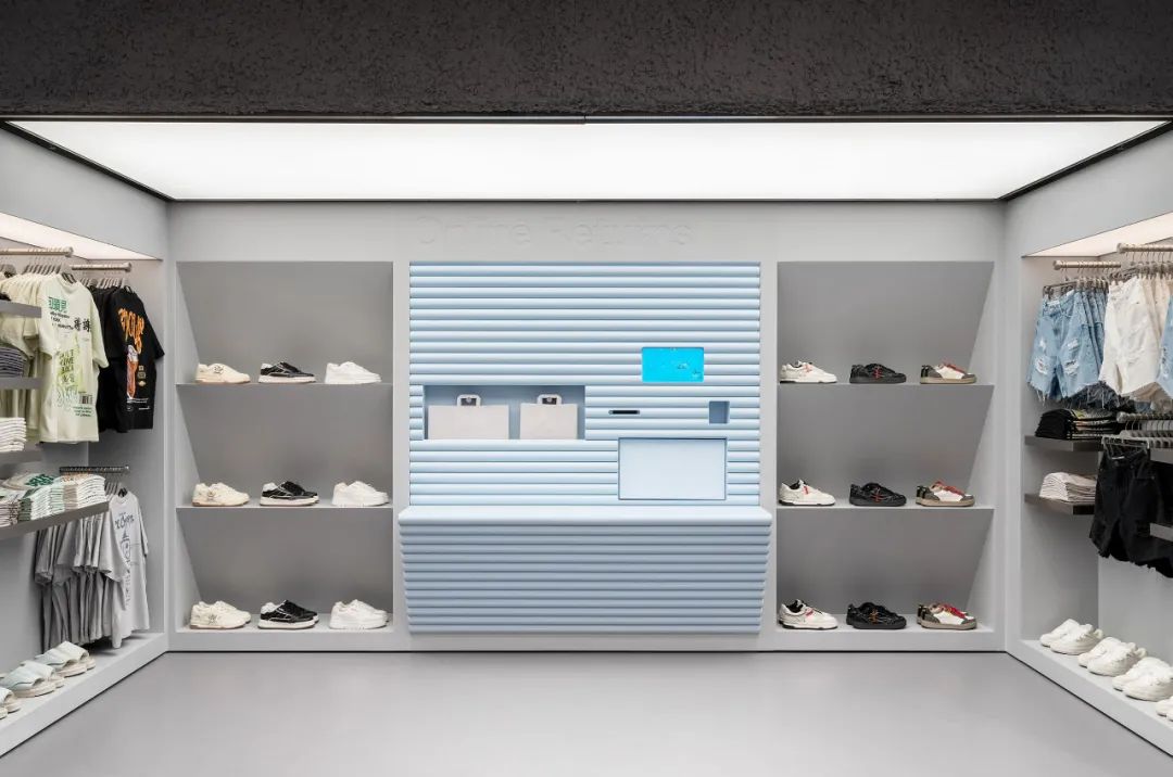 Bershka 西班牙新店室内设计丨西班牙巴伦西亚丨OMA 建筑工作室-9