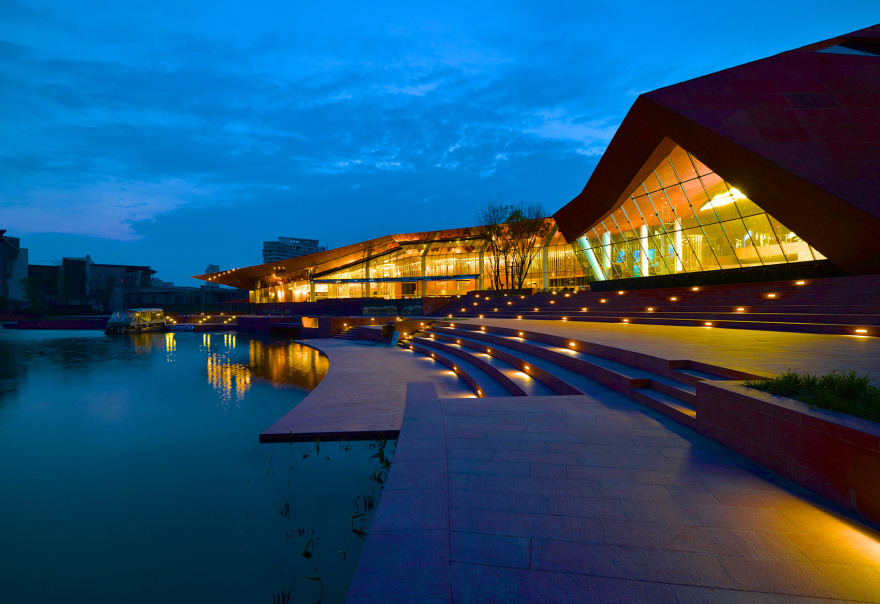 安托内.普雷多克与麓湖艺展中心, 成都 / Antoine Predock-94