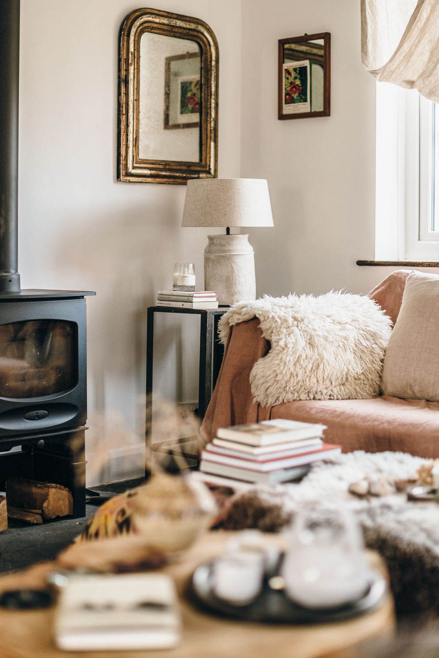 RENOVATION STORIES - A PALER LIVING SPACE - Lobster and Swan-10