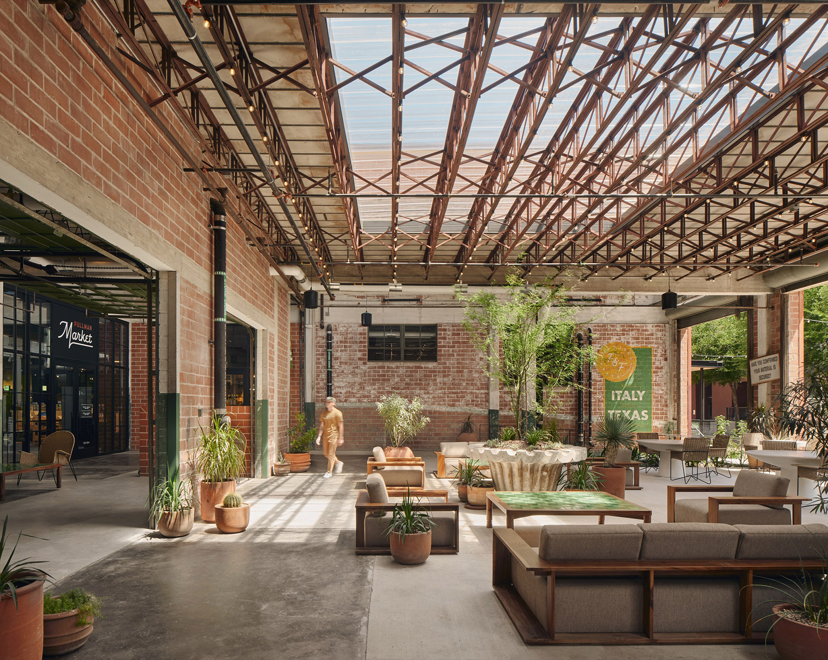 Pullman集市改造丨美国丨Clayton Korte,Joel Mozersky Design等-12