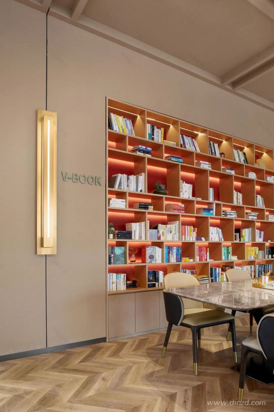 万科天地未来城 | 科幻艺术解构与融合的销售空间-53