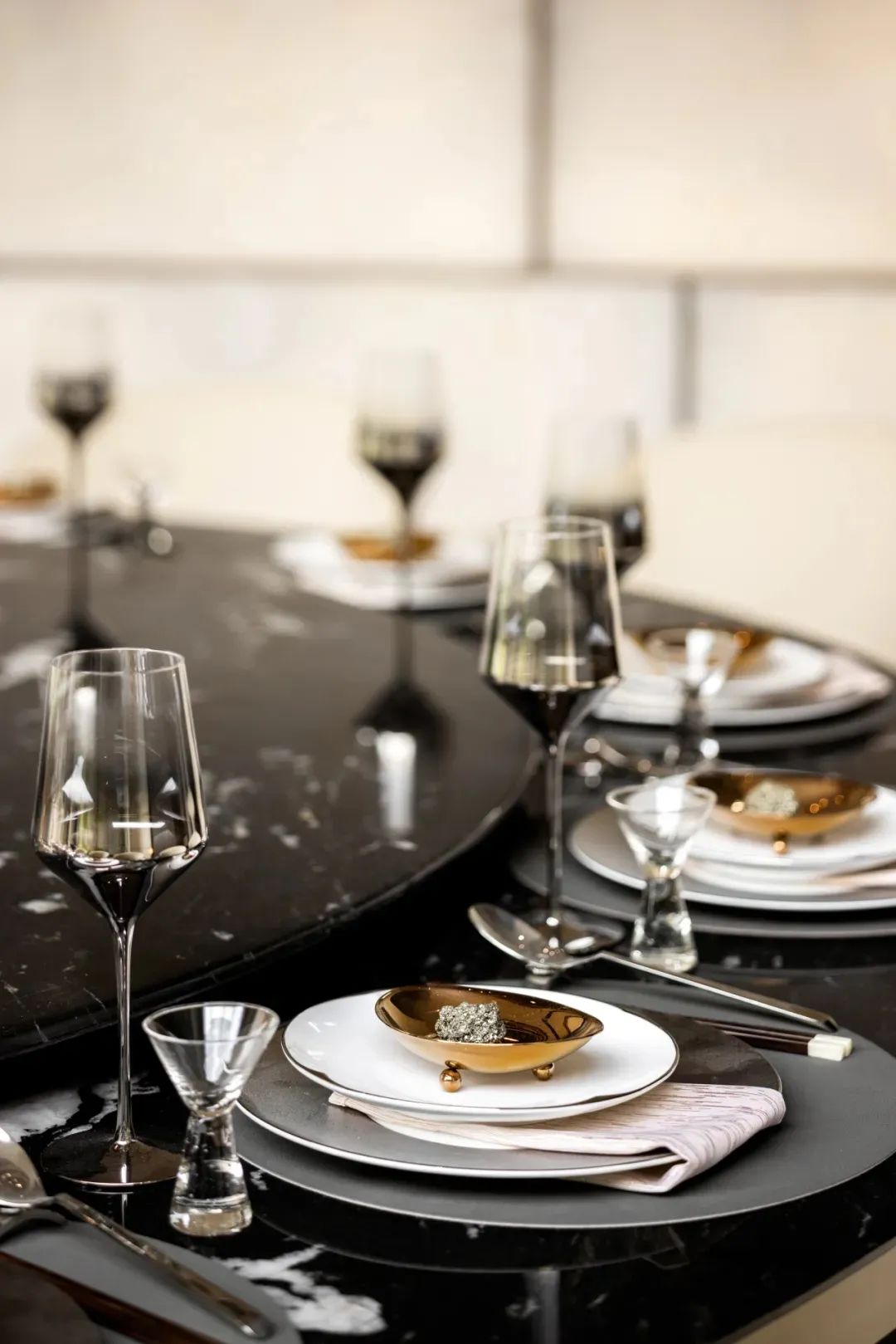 福州国贸天琴樾架空层丨中国福州丨则灵艺术-26