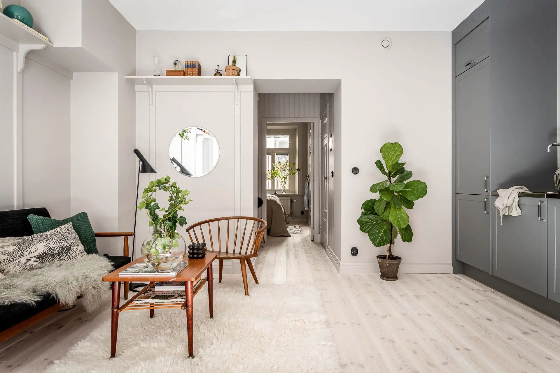 瑞典 1904 年建筑的 41m2 公寓改造 | 古典与现代的完美融合-9