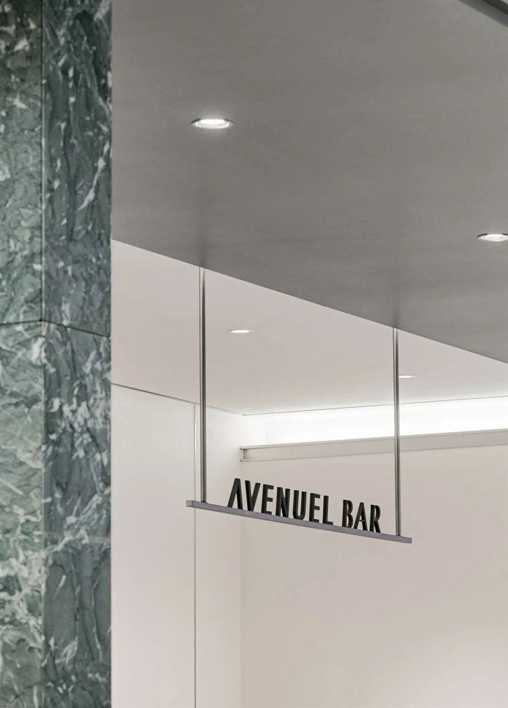 AVINUEL VIP 休息区,“夏洛特的秘境”丨韩国丨乐天百货空间策略团队,LABOTORY-13