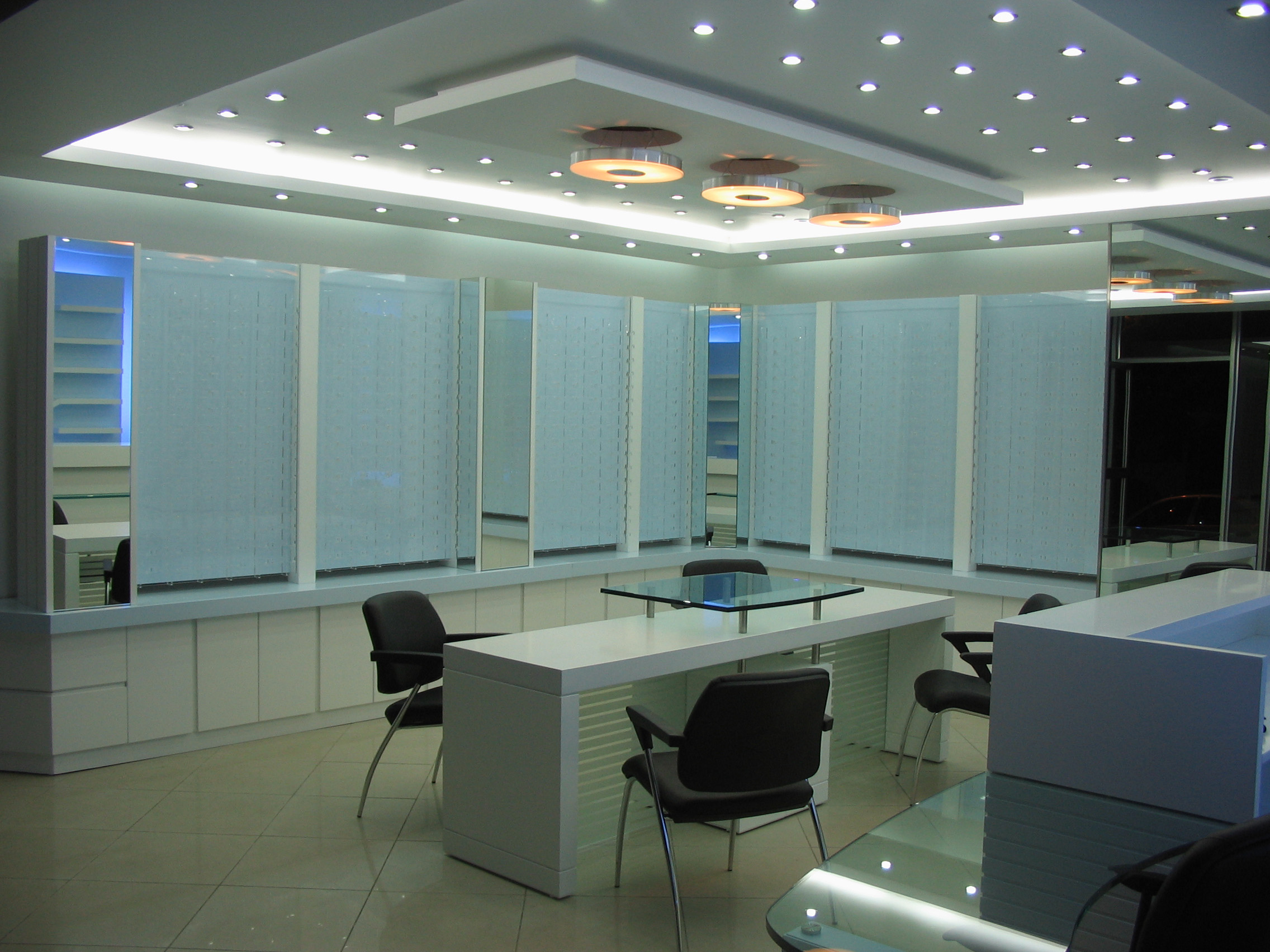 艾因埃尔鲁马内“远景加”光学商店-3