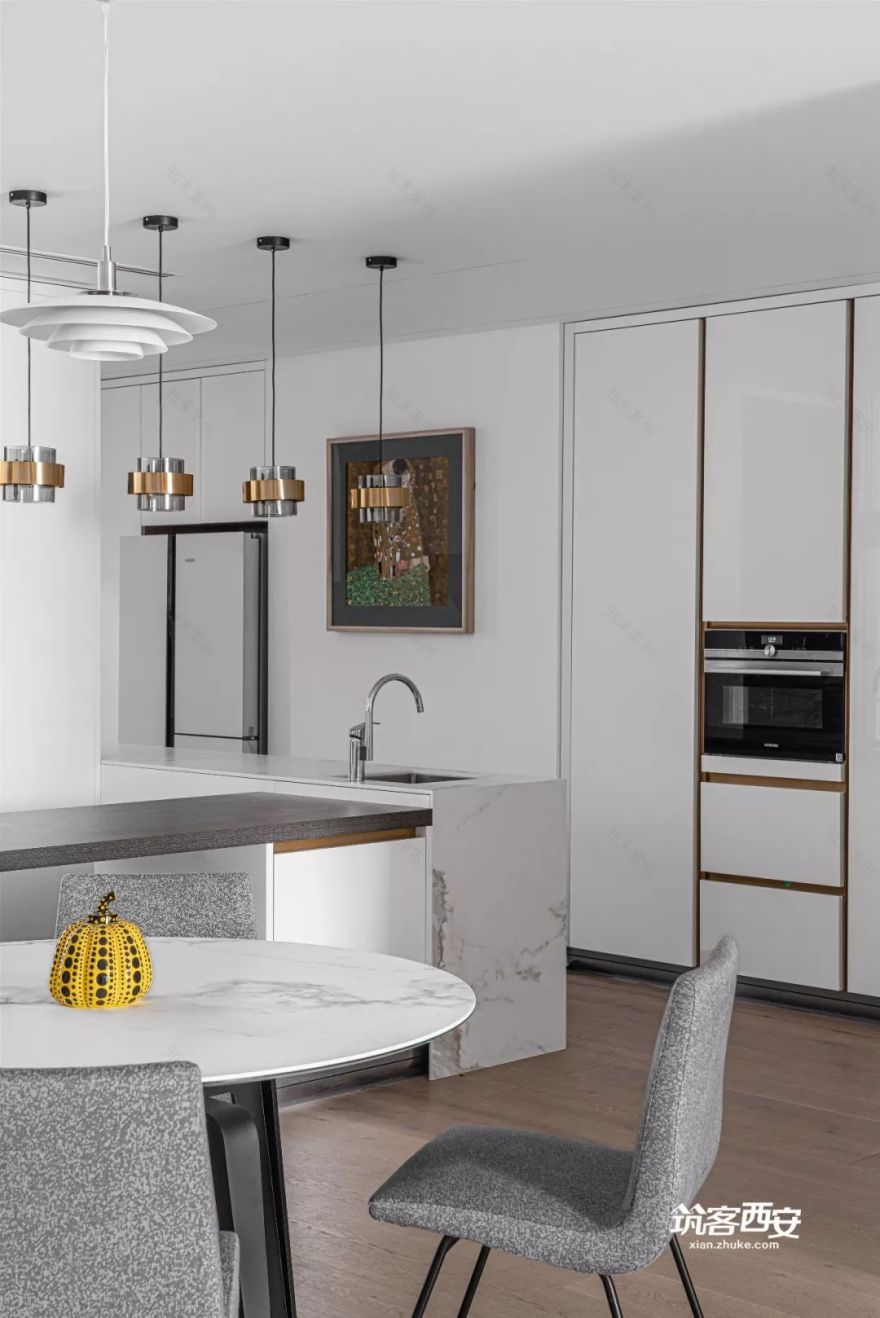 西安胡剑新作 | 400㎡大平层住宅,满足三代人五只猫的舒适生活-67