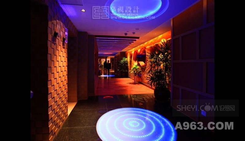 越南皇冠假日酒店娱乐空间设计-8