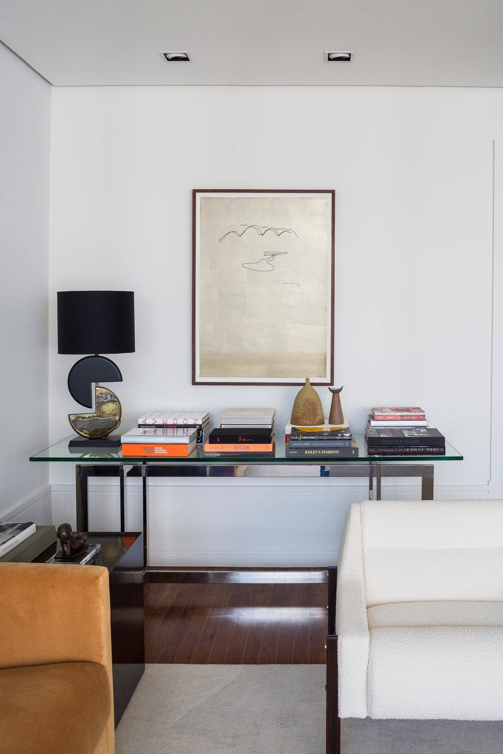 巴西设计师的极简主义公寓设计-13