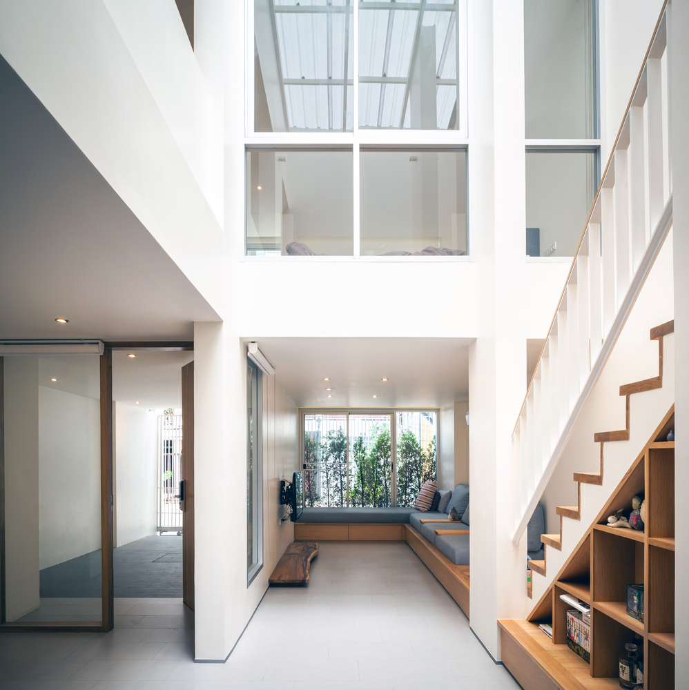 透明小镇屋 极简空间设计-3