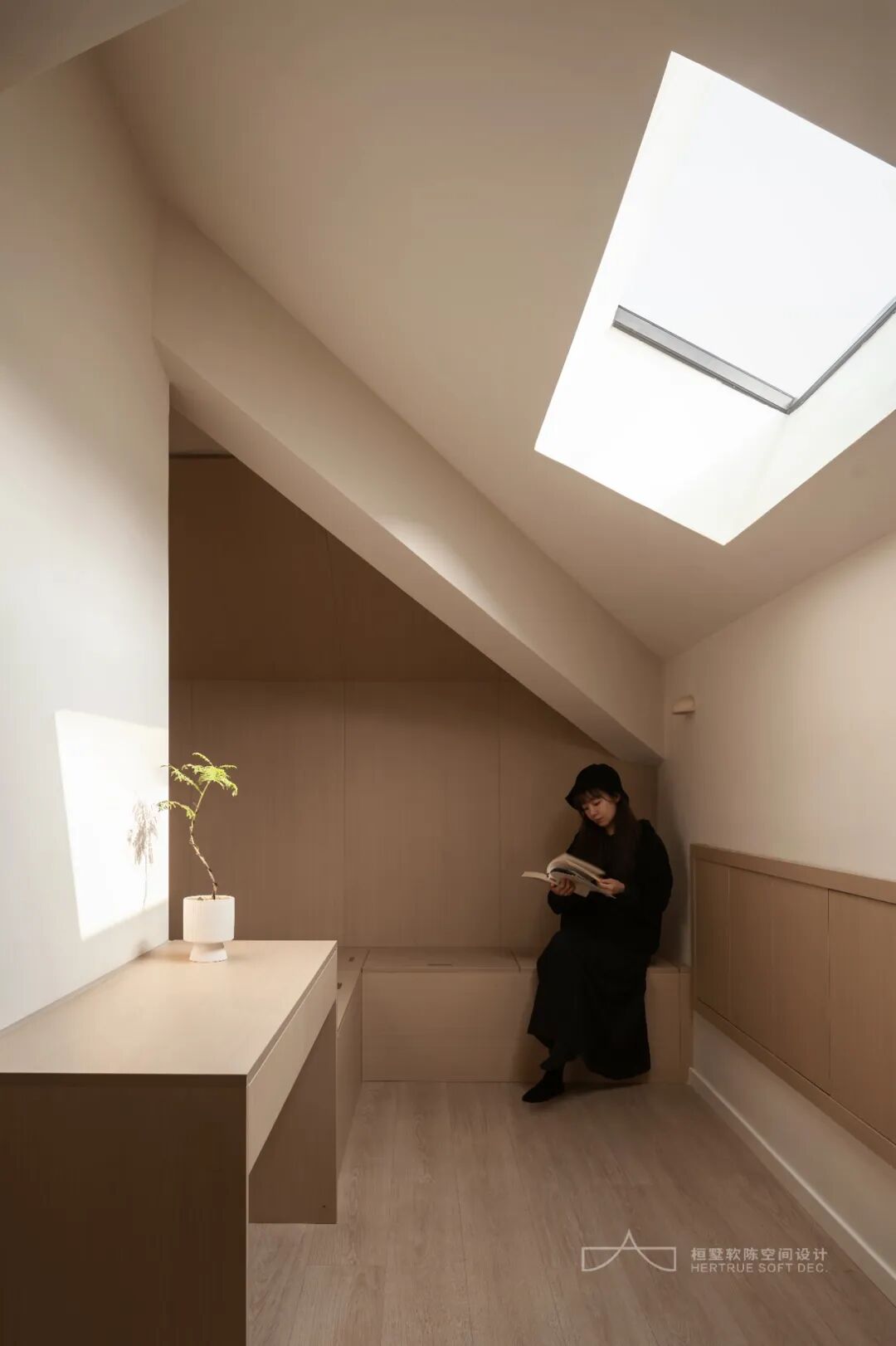 桓墅软陈实景|龙湖云麓-Japandi·中性色调下的沉稳和治愈-35