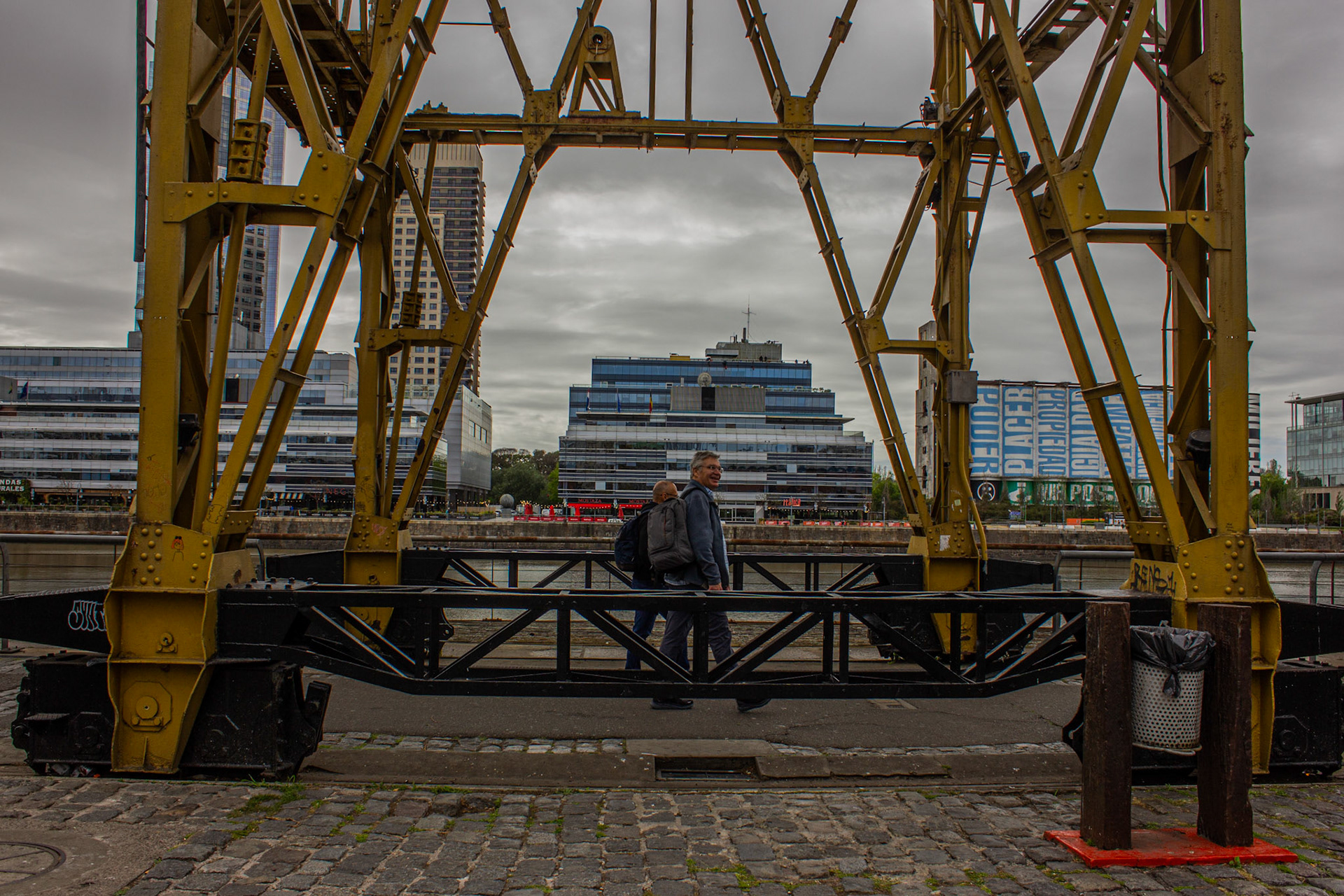 Puerto Madero un día nublado-6