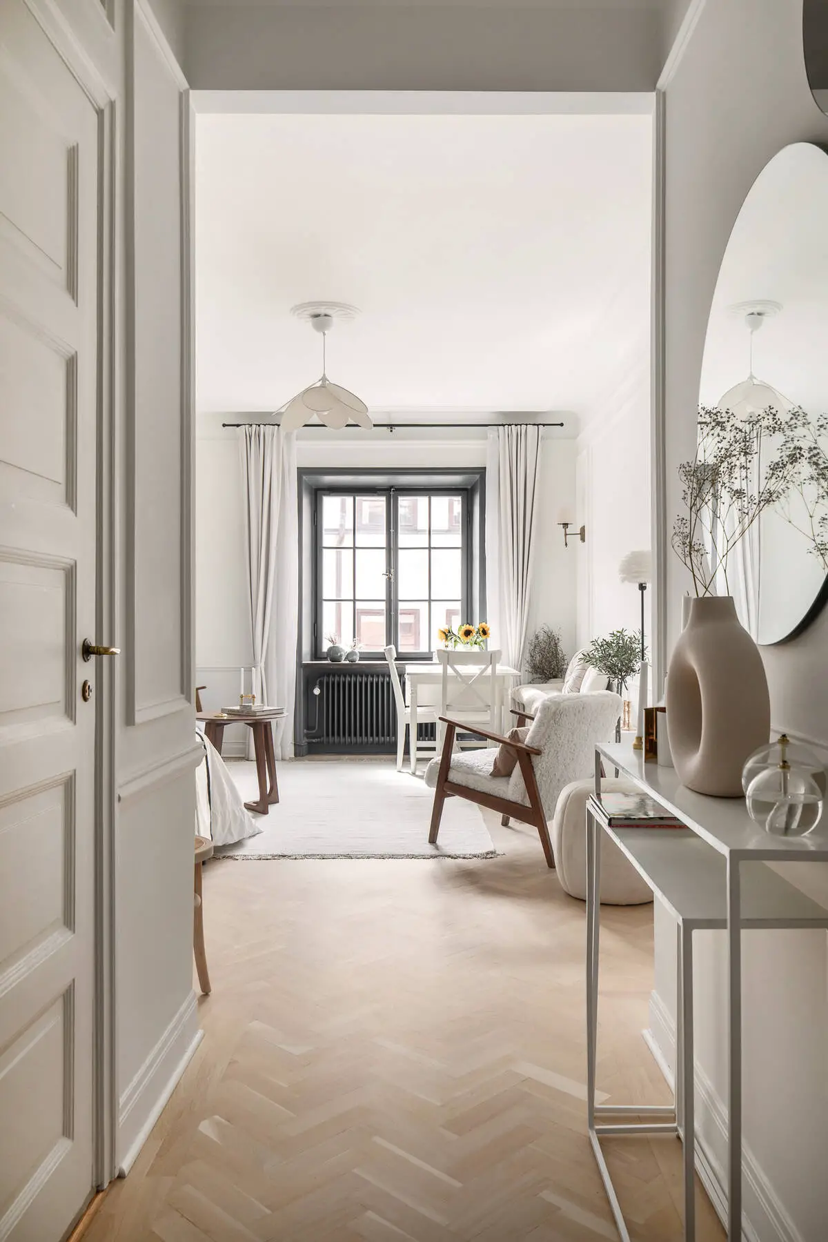 30 平米瑞典豪华公寓，经典与时尚并存-2