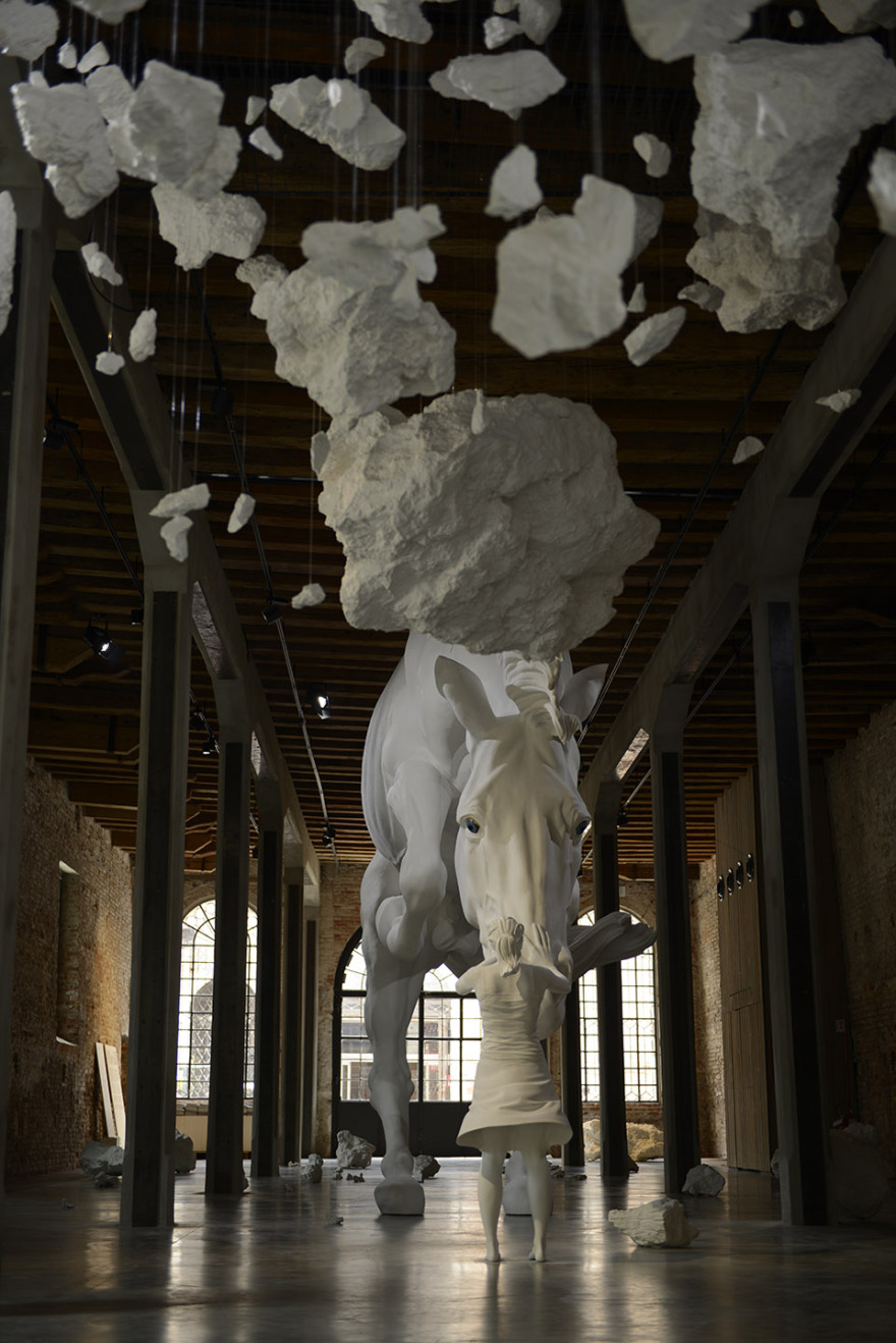 问题之马 / Claudia Fontes-3