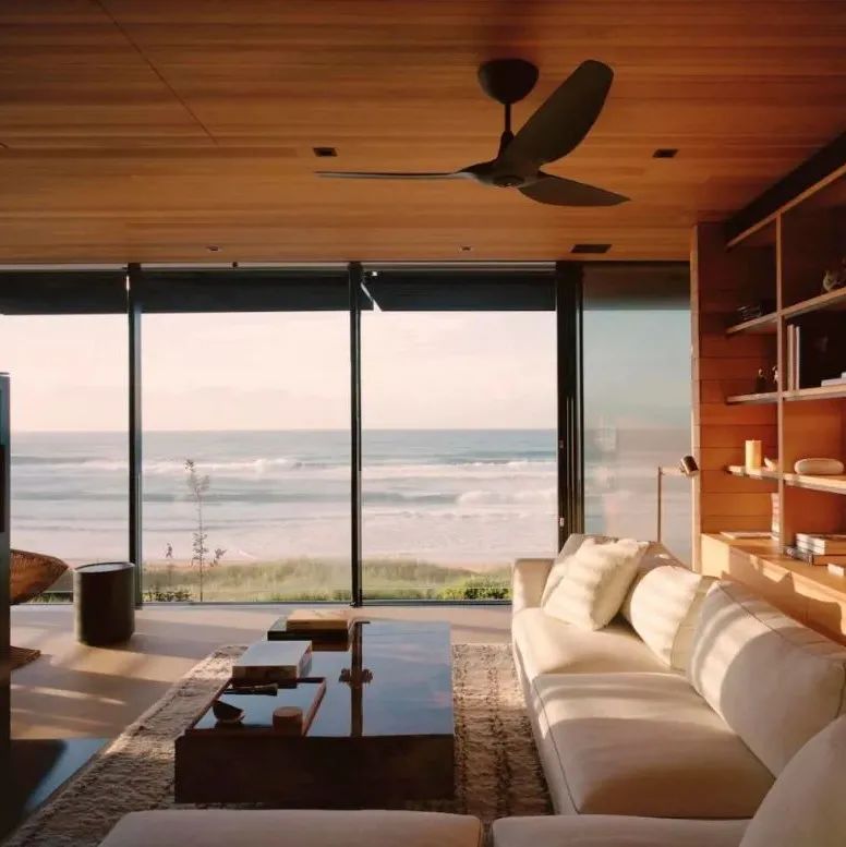 暗黑系别墅 · 光与影的协奏曲丨澳大利亚霍巴特丨Hearth 室内建筑和设计工作室-42