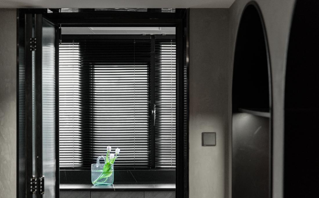 工业风极简温馨小家设计-30