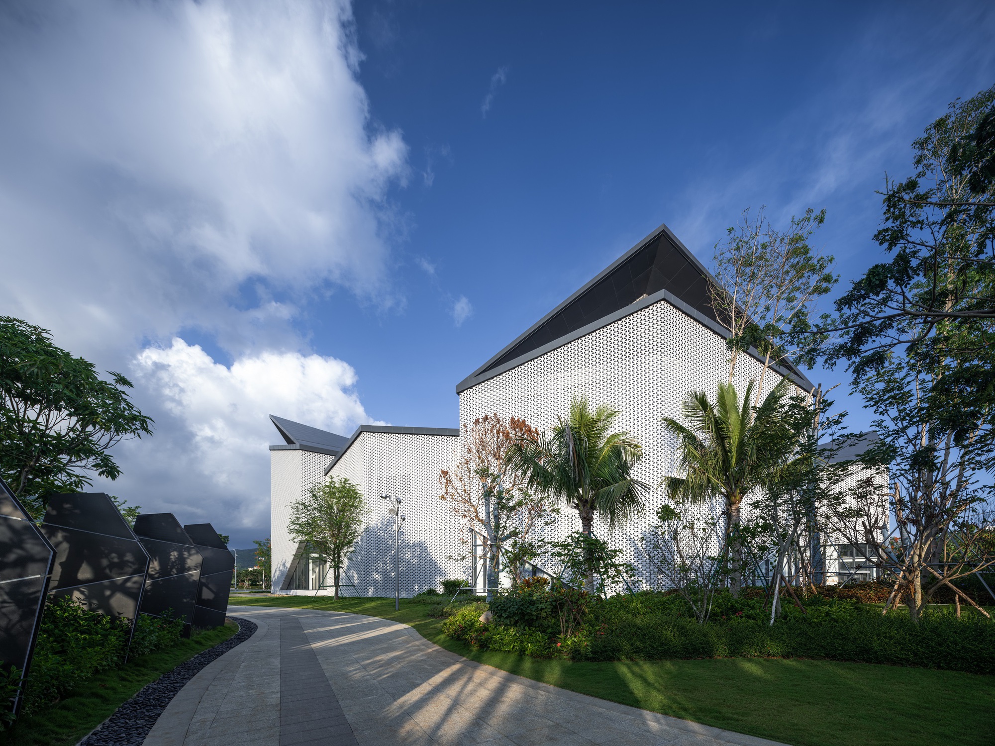 三亚崖州湾科技城产业促进中心丨中国三亚丨Gensler-23