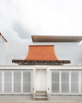 Bangsue Residence / Patara Architects
