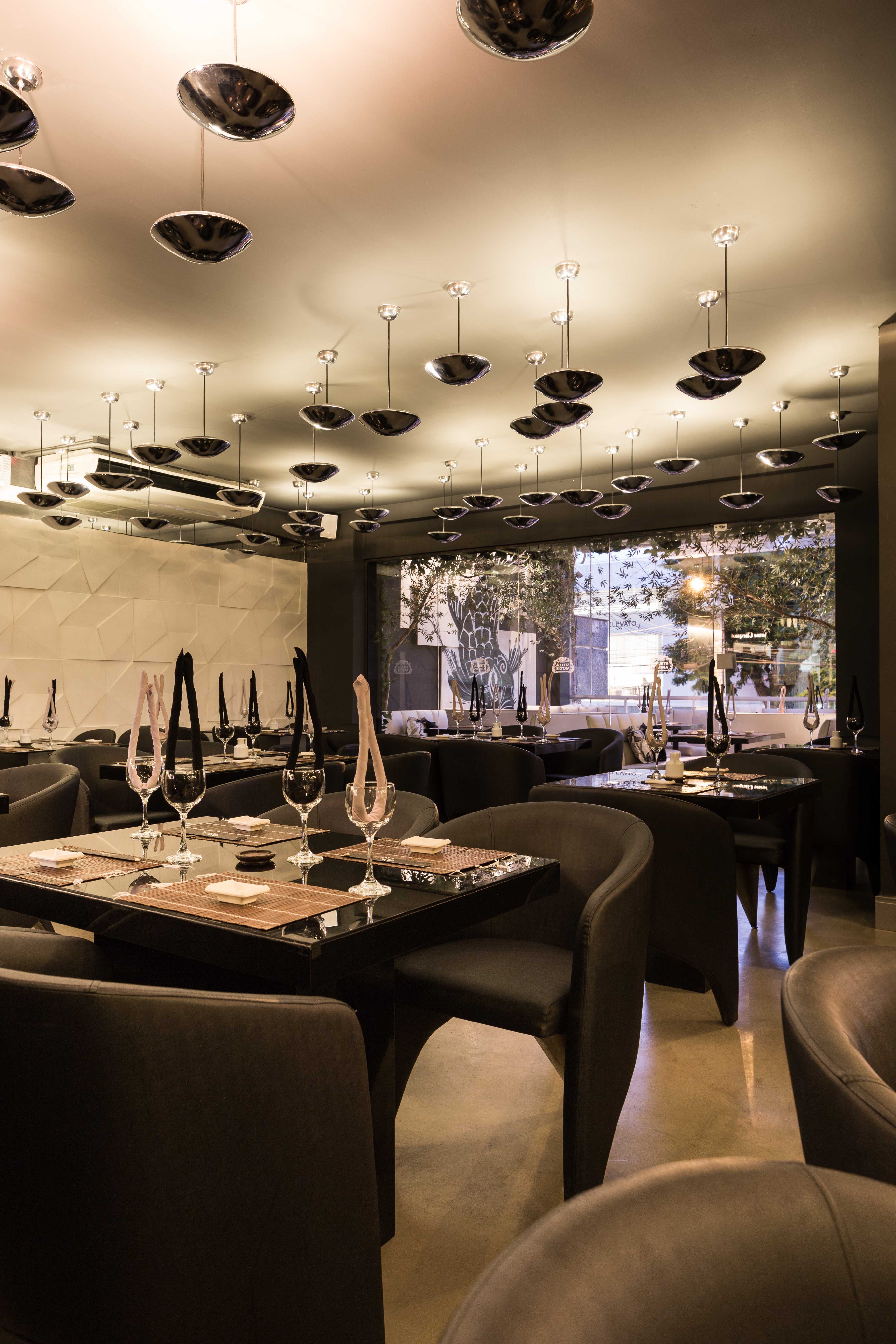 日本现代料理餐厅 Takedo 的精致室内设计-19