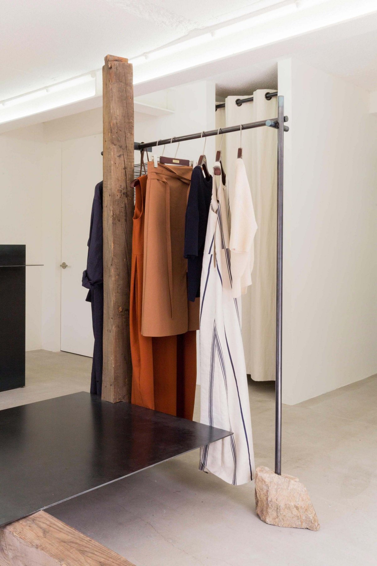 Le 17 Septembre Showroom_files丨Studio Unravels-4