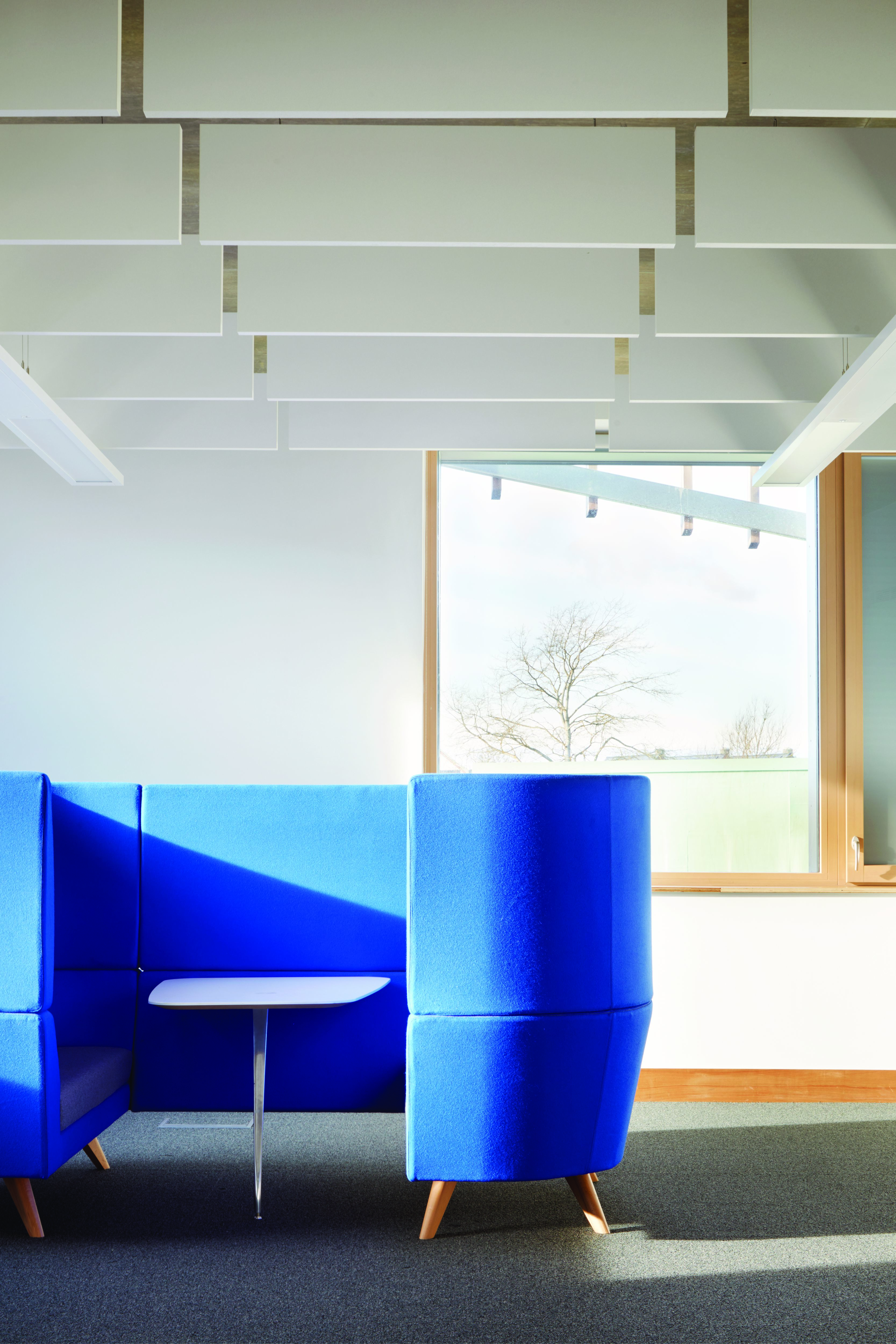 英国首个 Passivhaus Plus 认证办公楼丨Architype-12