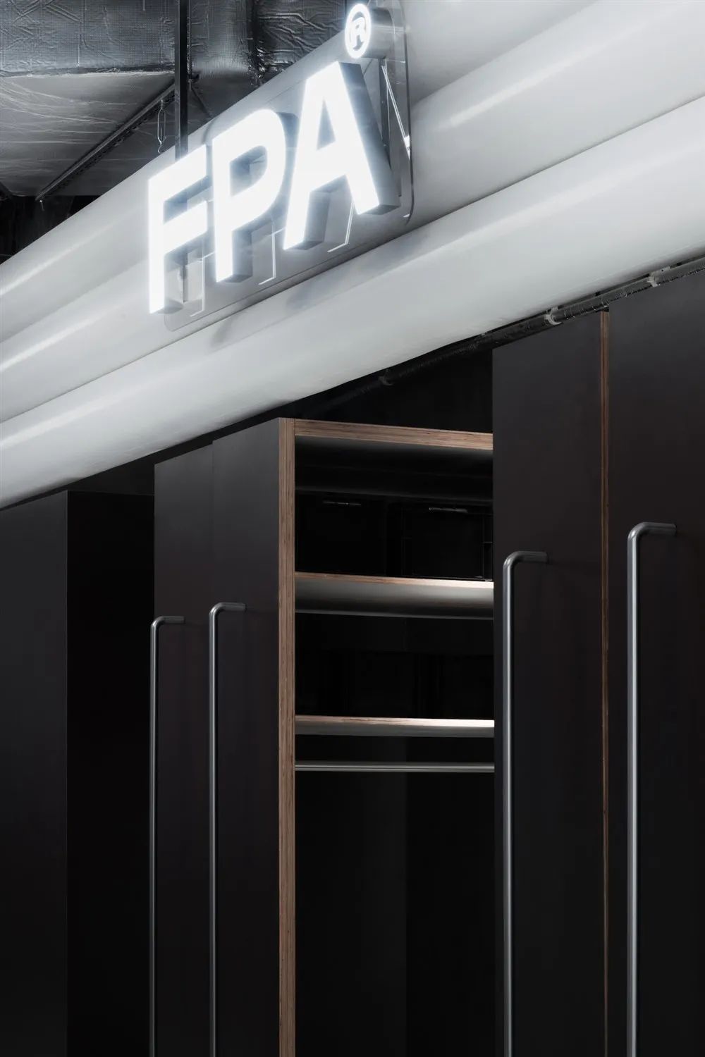 广州 FPA 潮牌快闪店设计丨中国广州-3