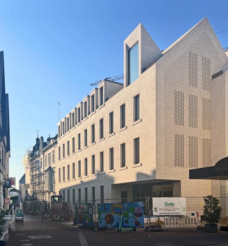 Rathaus Brühl 市政厅扩建丨德国丨JSWD Architekten-0