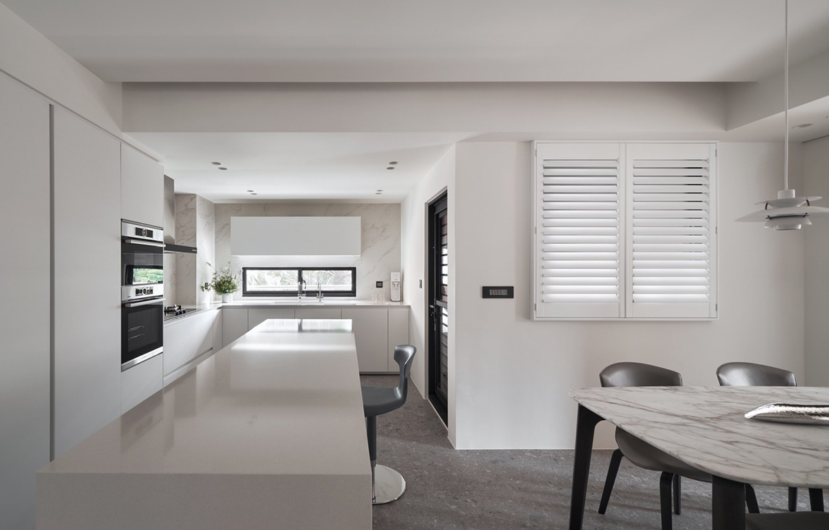 130 平高级灰原木三居-10