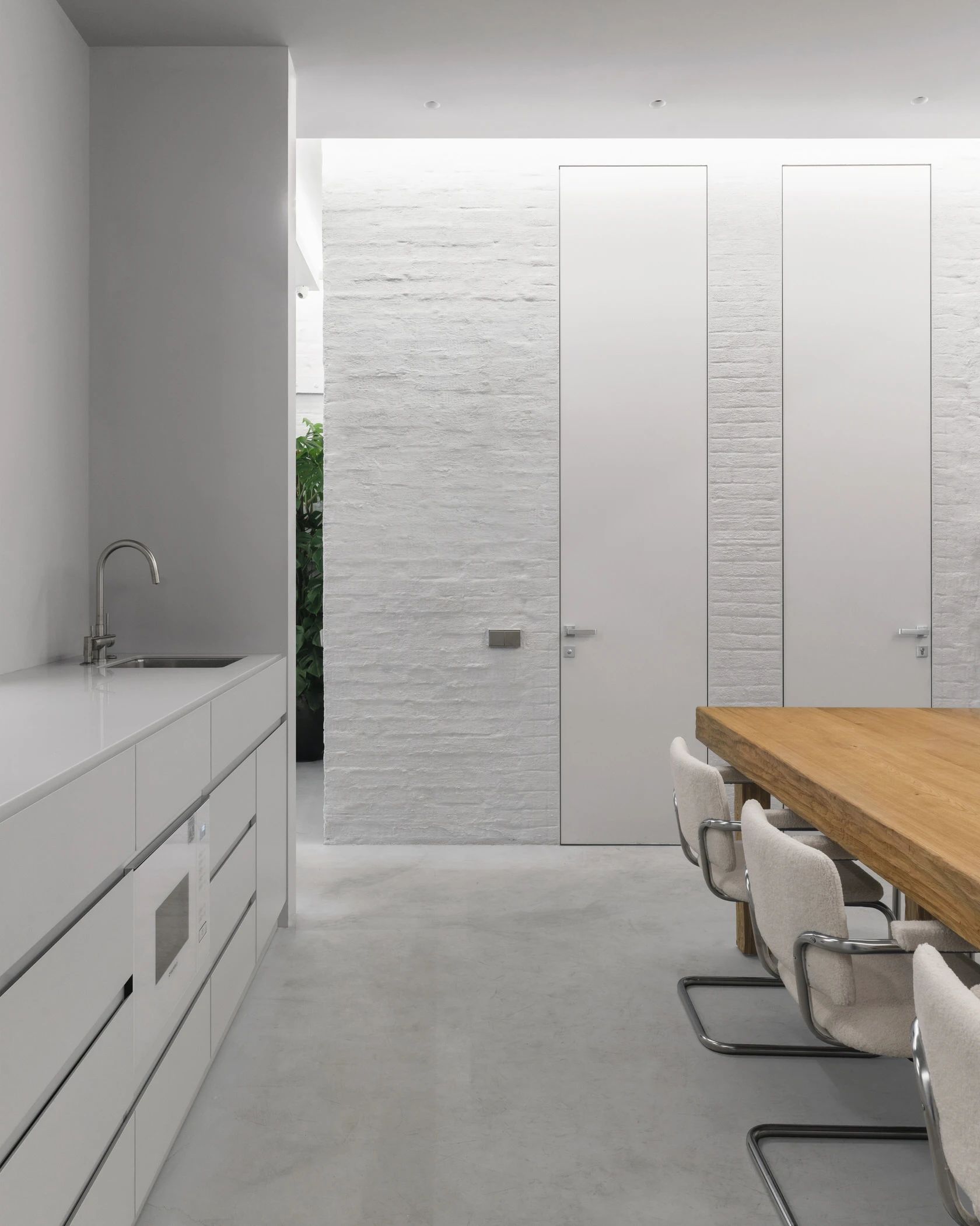 花店办公室|多功能办公室设计丨俄罗斯丨Kozeen Rueda 工作室-12