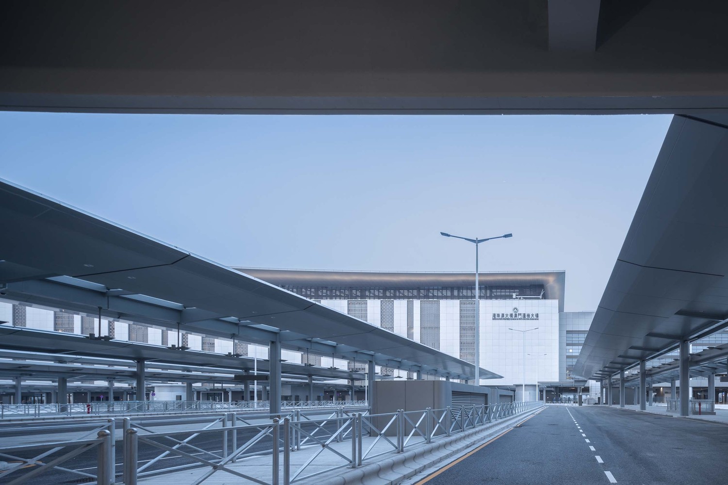 珠海人工岛港 | 创新绿色通关,智能交通典范-38