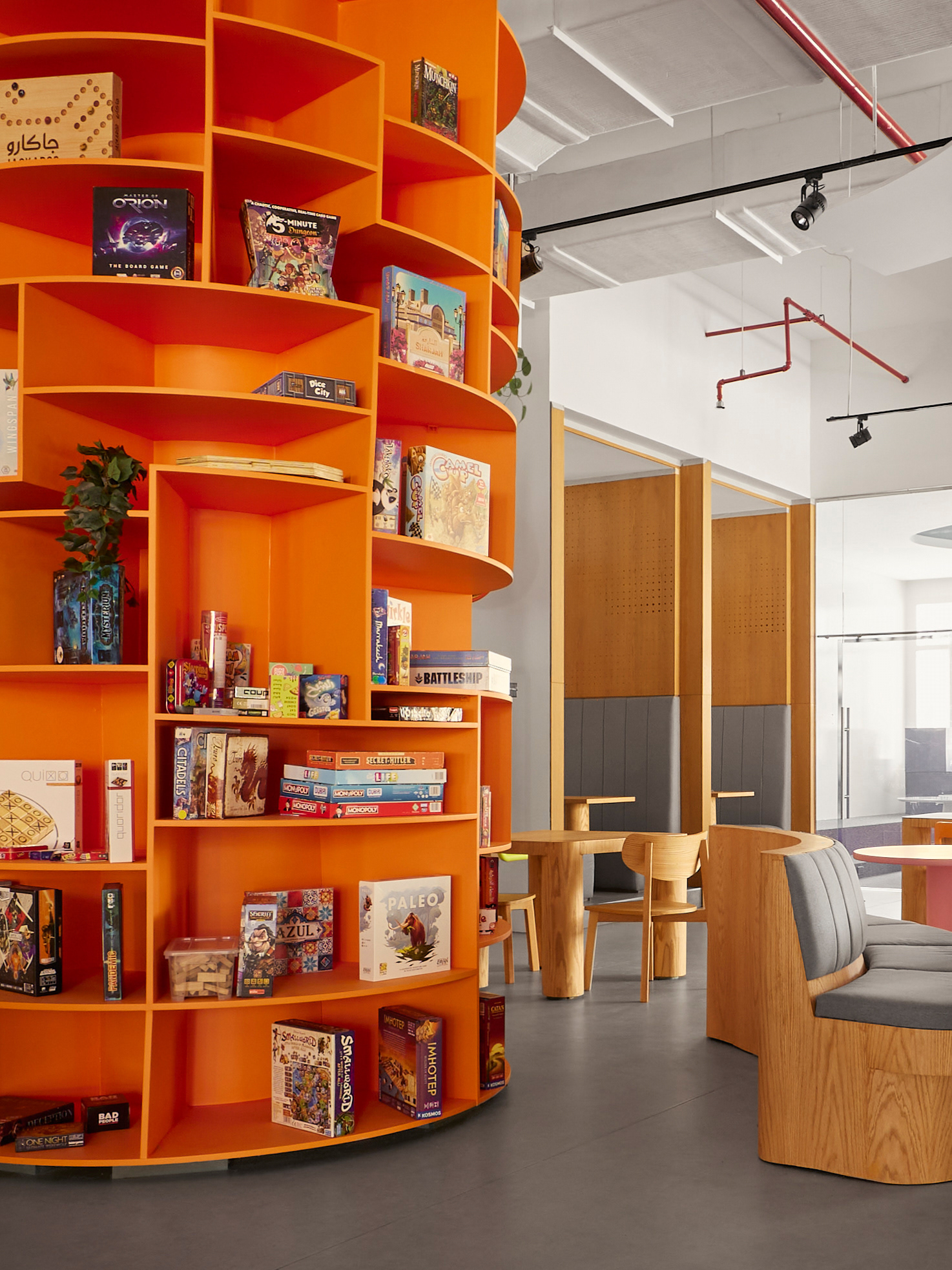 Racks · 美国沙迦大学游戏咖啡馆丨阿联酋沙迦丨Ruben Movsisian 等-19