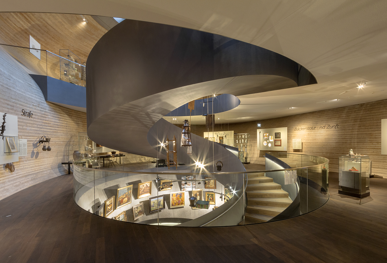 奥地利 Asten 面包博物馆，悬浮式奇观橱柜展示-41