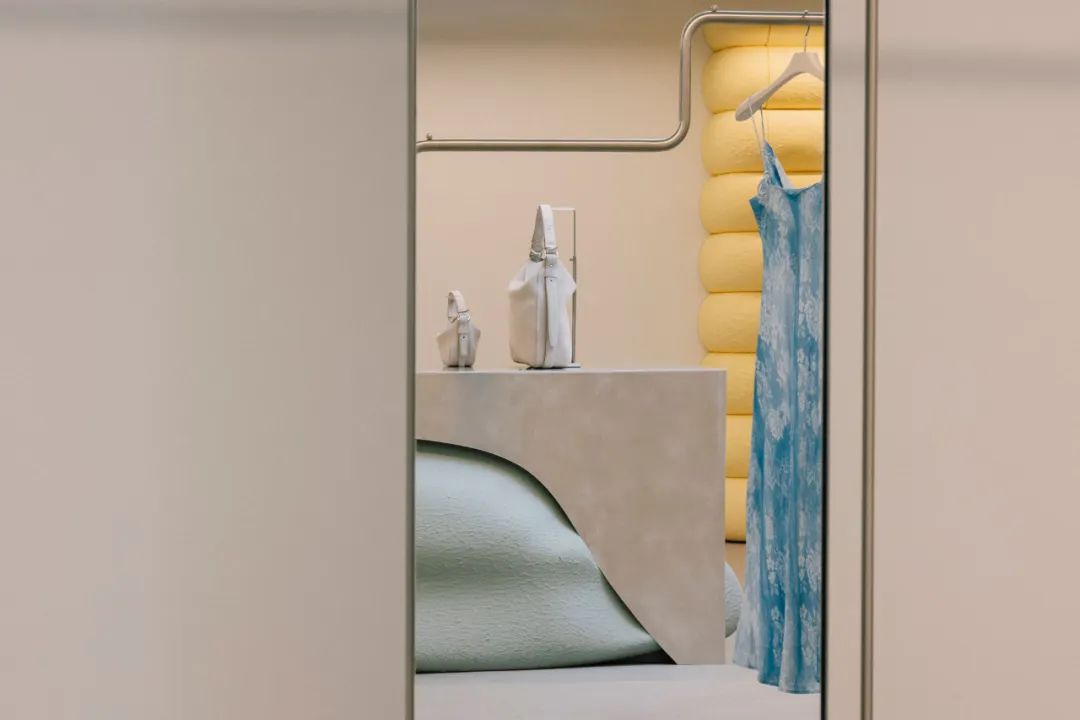 Holzweiler特隆赫姆新店丨挪威丨Studio Hanne Kvig事务所（Hanne Kvig操刀）-13