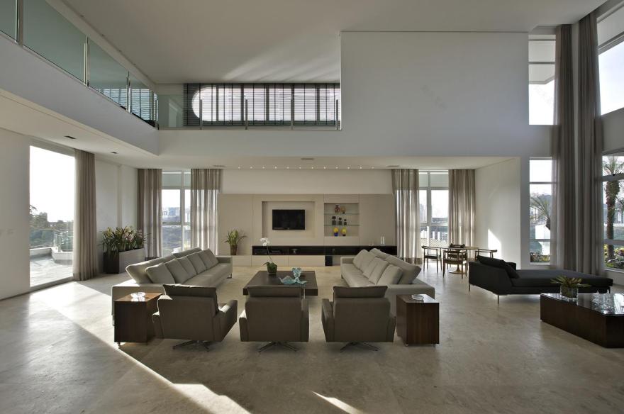 巴西 MG 州 Farkasvölgyi Arquitetura 设计的多功能住宅-11