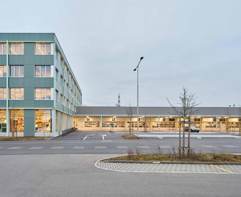 Zug 市回收中心丨瑞士丨Wagner Vanzella Architekten-0