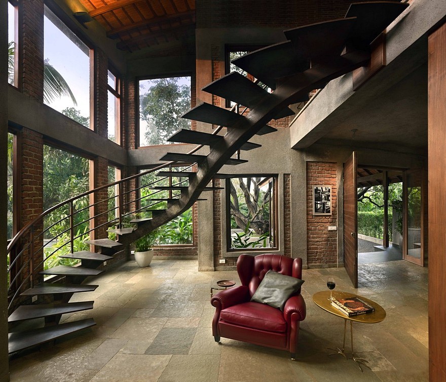 Indian Brick House with an Architectural Design Influenced by a Mango Trees Plantation-24
