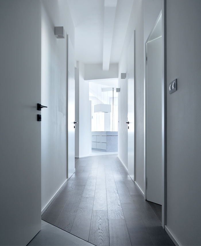 旧厂房改造的极简风格住宅公寓  Klara Valova SMLXL studio-17