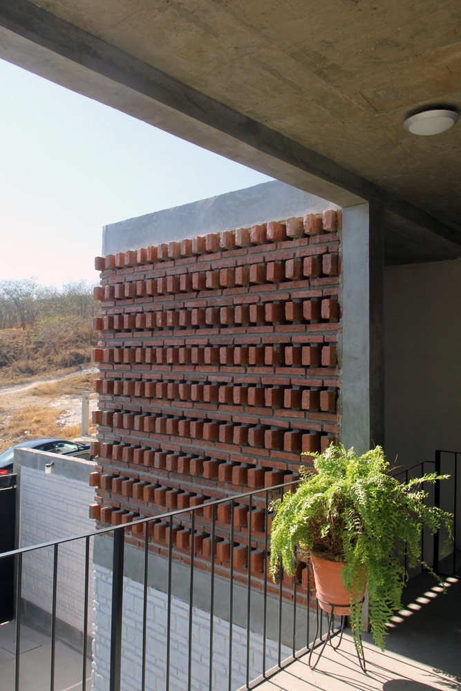 墨西哥图斯特拉·古铁雷斯周末家庭别墅-36