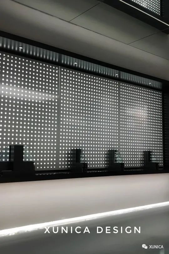 极简黑色魅力,XUNICA DESIGN 打造 HUECK 霍柯铝合金展厅-47