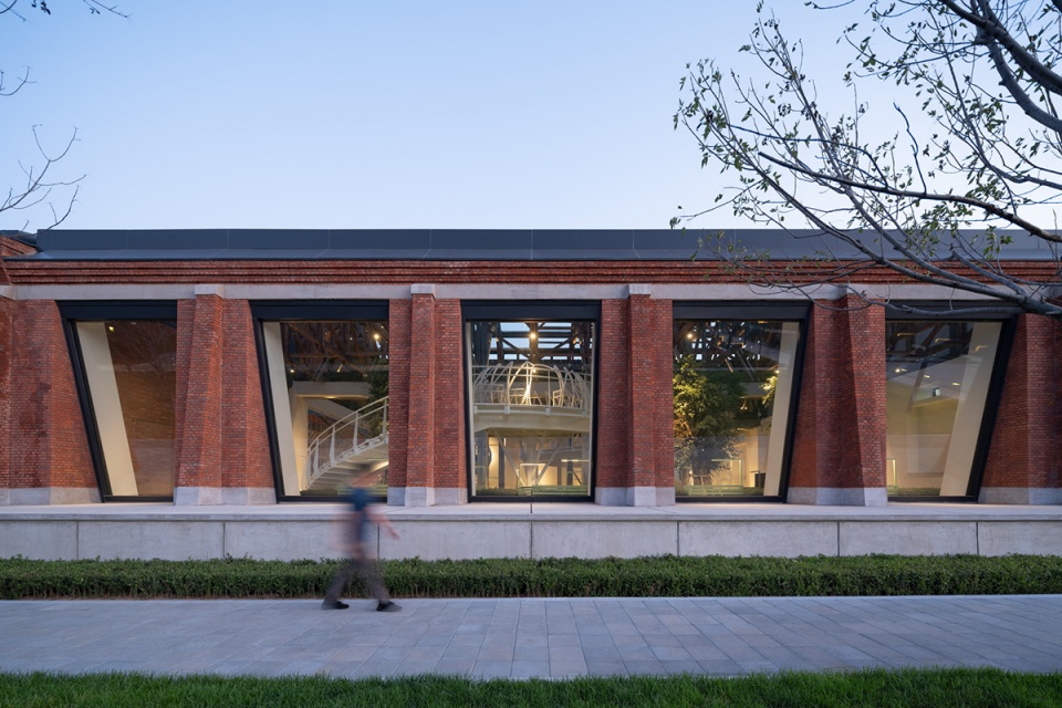 时代文仓 | 旧仓库变身社区文化中心的设计亮点-39