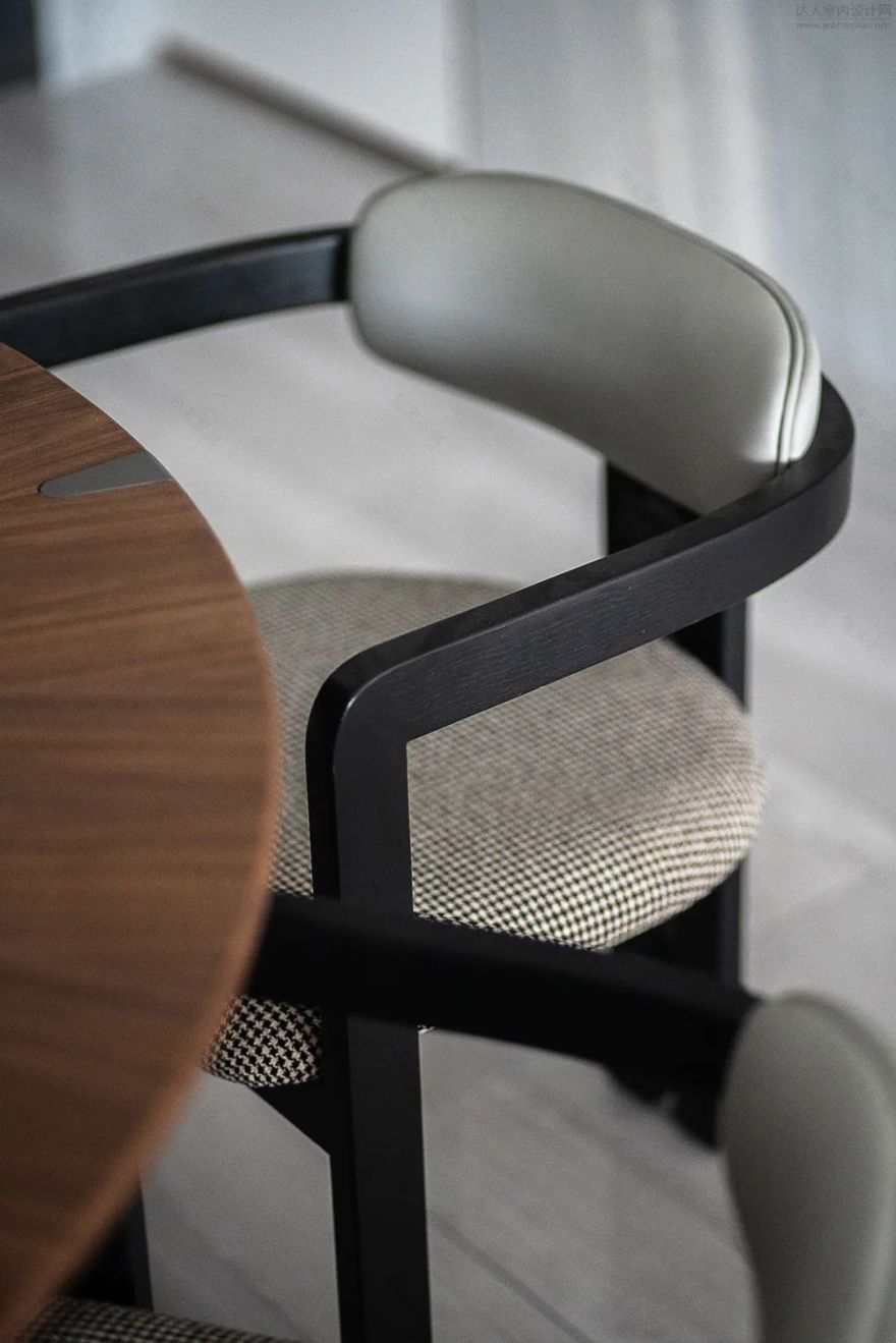 优雅时光 | 160㎡摩登私宅,艺术与生活的完美对话-30